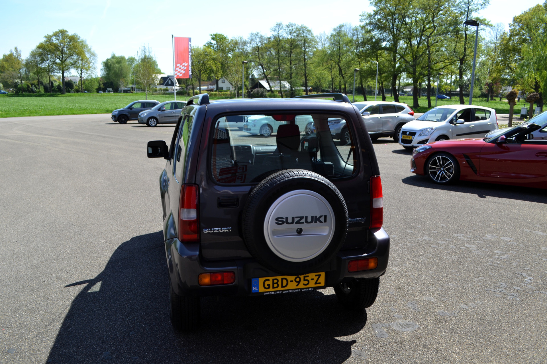 42499133-14.jpg